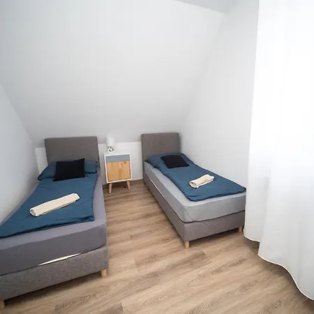 Apartment Kossuth Apartmanhaz Tata