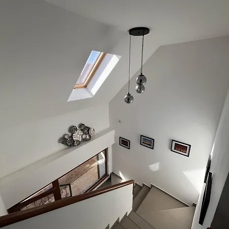 Kossuth Apartmanhaz Апартаменты Тата