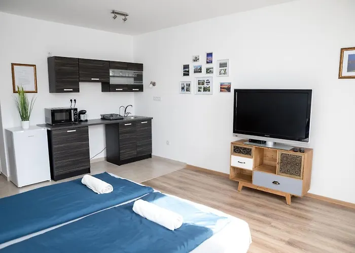 아파트 Kossuth Apartmanhaz 터터