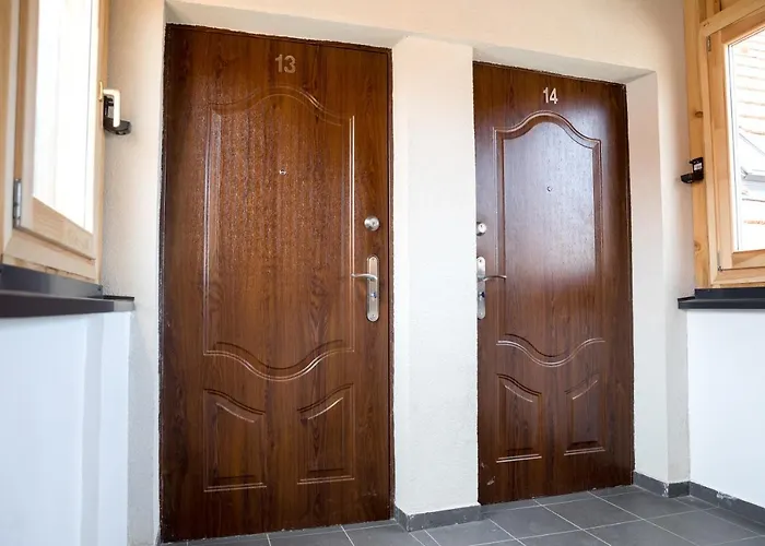 Kossuth Apartmanhaz *